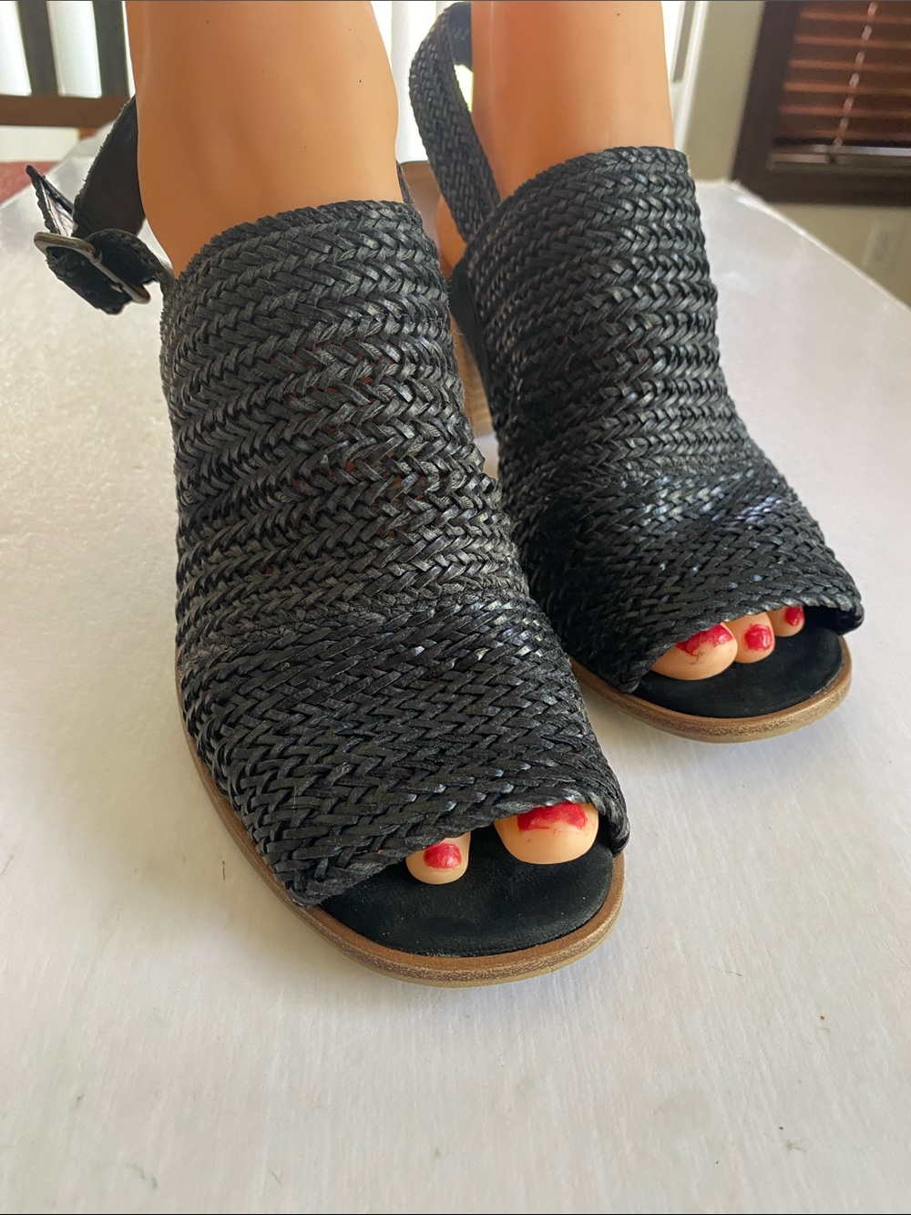 Paul Green Black Woven Open-Toe Slingback Leather Sandals Size 8